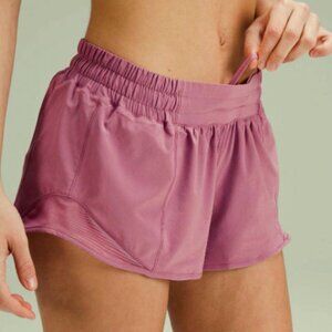 Lululemon Hotty Hot Low Rise Lined Short 2.5” Dusty Rose Size 4
